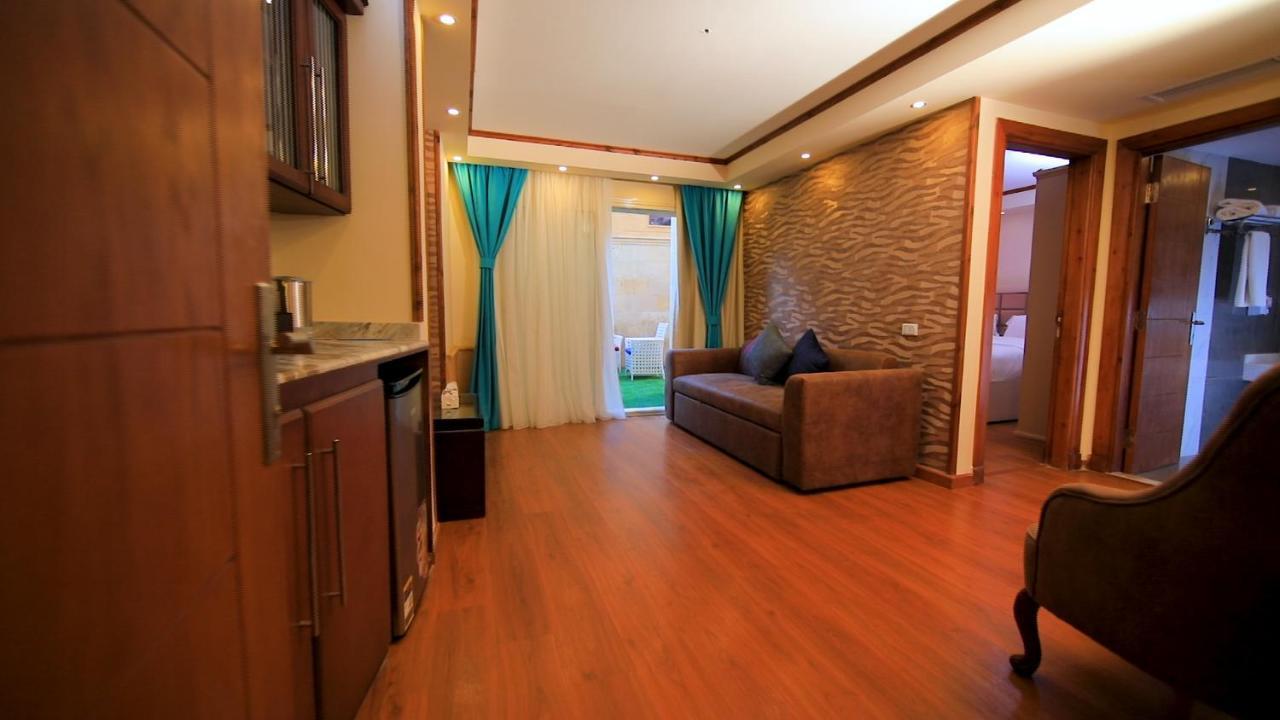 Villa 14 Suites 6th of October City Buitenkant foto
