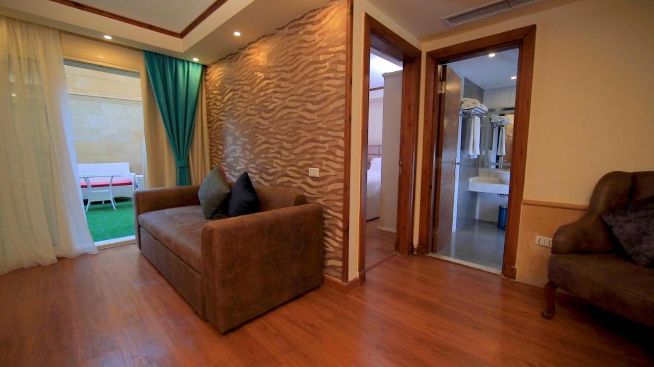 Villa 14 Suites 6th of October City Buitenkant foto