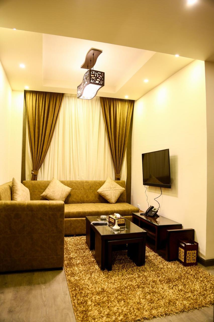 Villa 14 Suites 6th of October City Buitenkant foto