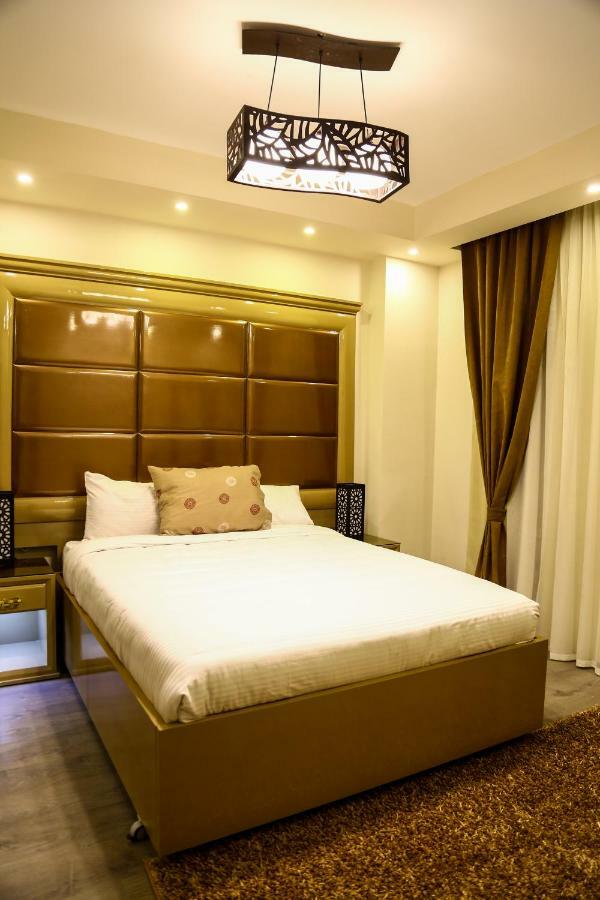 Villa 14 Suites 6th of October City Buitenkant foto